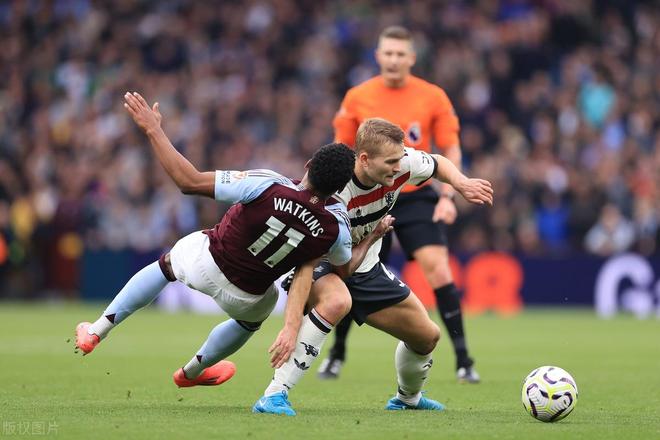 曼联迎西甲关键赛，今晨状态回暖，更衣室稳定，球队文化再被提及的简单介绍